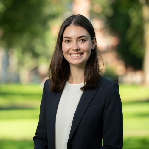 Ali Lodermeier headshot 